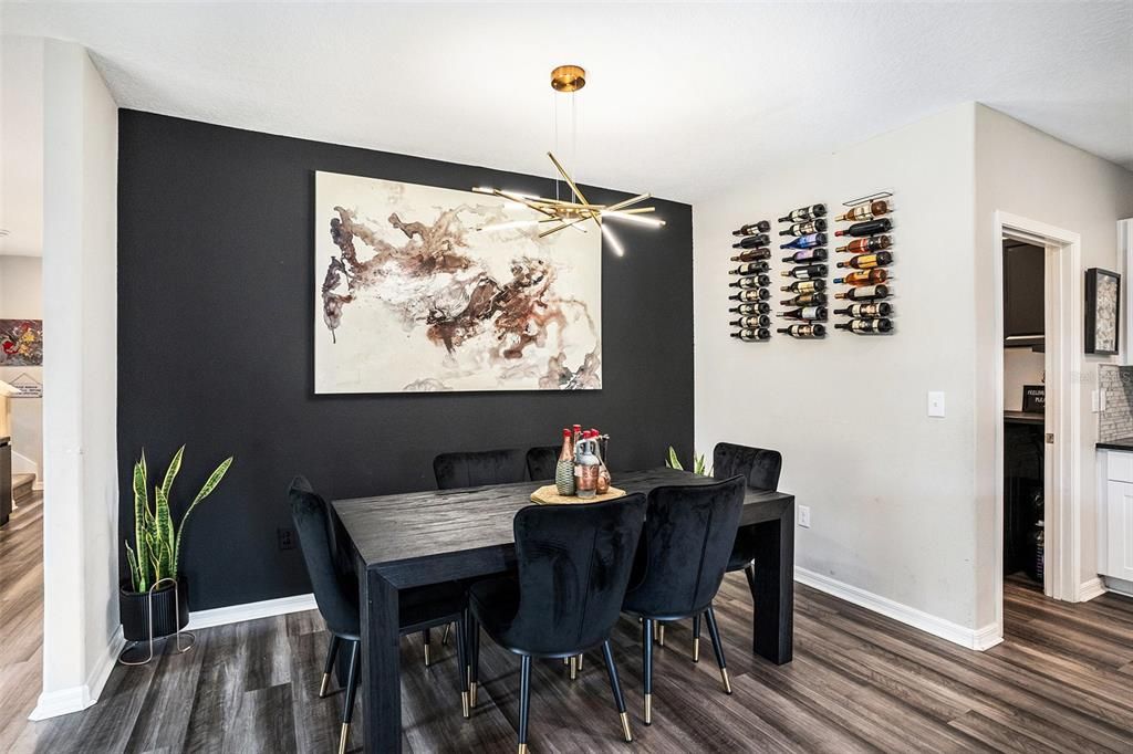 En Venta: $425,000 (5 camas, 2 baños, 2264 Pies cuadrados)