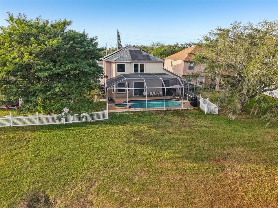 待售: $460,000 (4 贝兹, 3 浴室, 2378 平方英尺)