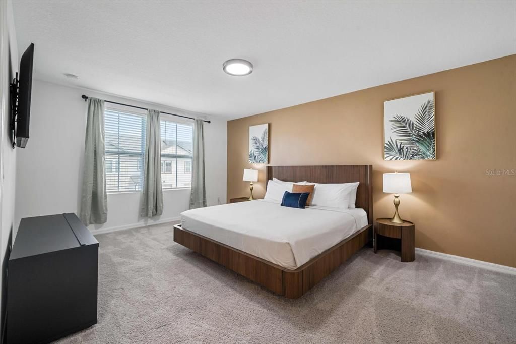 For Sale: $319,999 (3 beds, 2 baths, 1622 Square Feet)