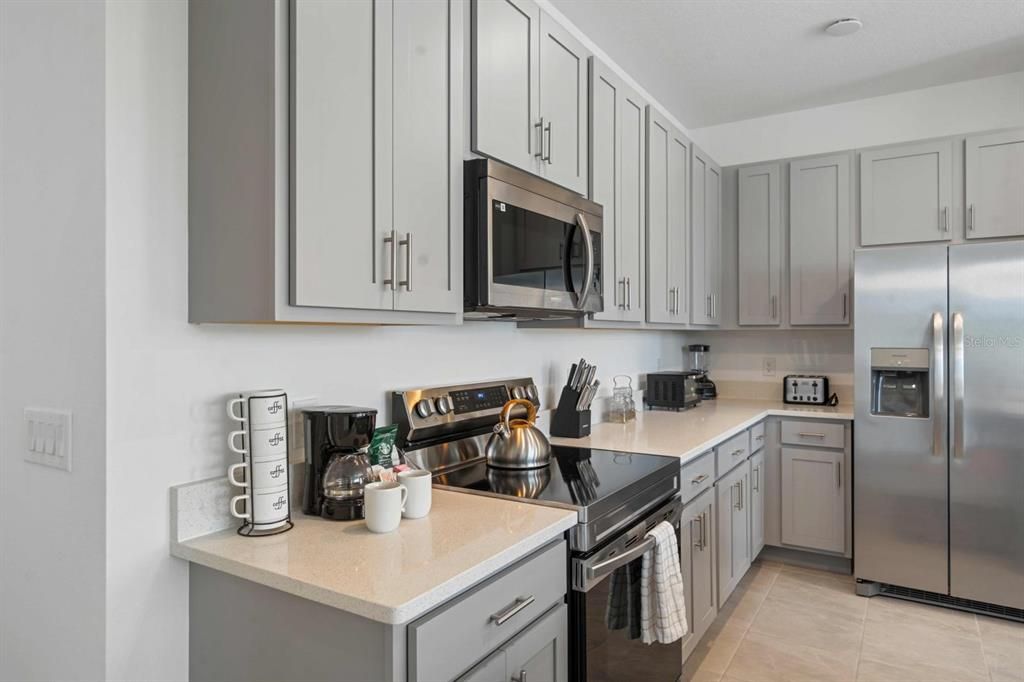 For Sale: $319,999 (3 beds, 2 baths, 1622 Square Feet)