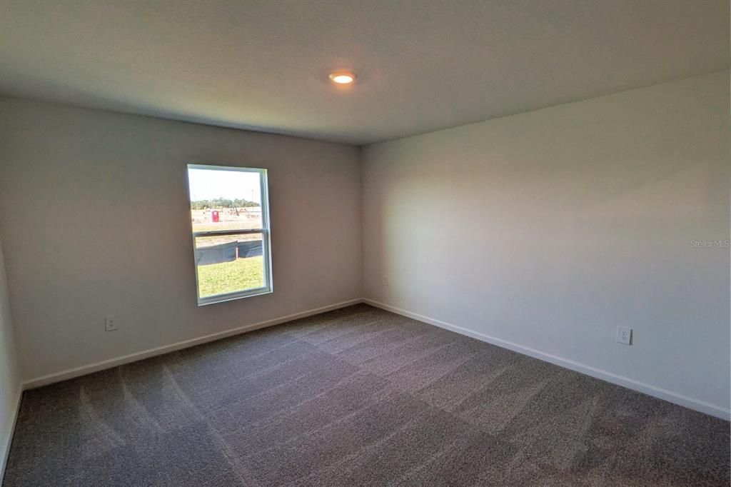 En Renta: $2,200 (4 camas, 2 baños, 1824 Pies cuadrados)