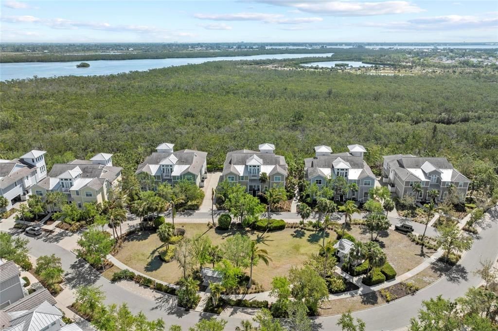 待售: $890,000 (3 贝兹, 3 浴室, 2214 平方英尺)