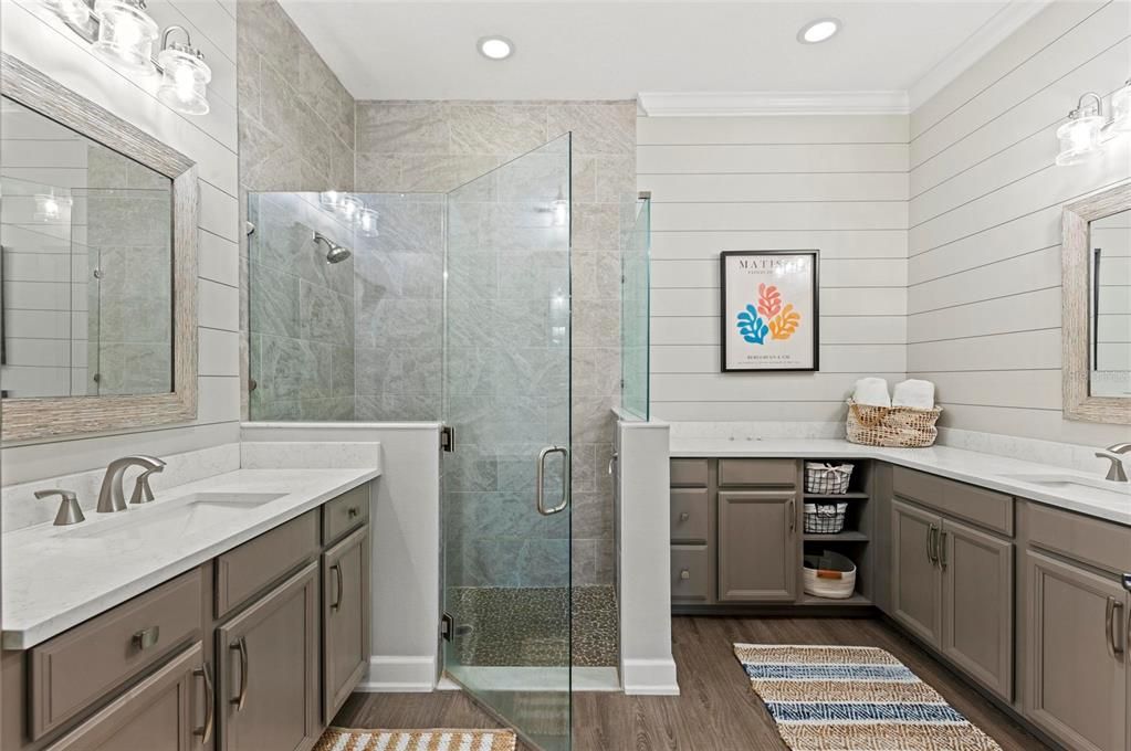 待售: $890,000 (3 贝兹, 3 浴室, 2214 平方英尺)