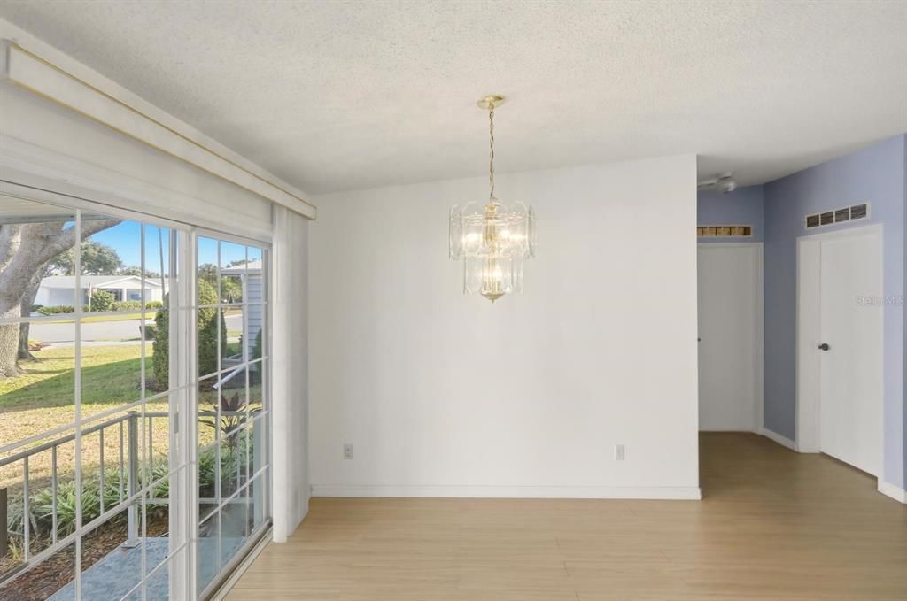 En Venta: $169,900 (3 camas, 2 baños, 1488 Pies cuadrados)