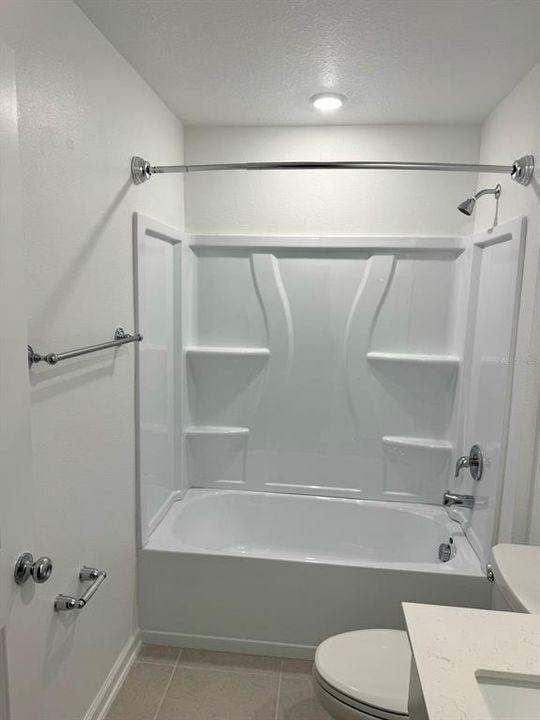 En Renta: $1,750 (3 camas, 2 baños, 1487 Pies cuadrados)