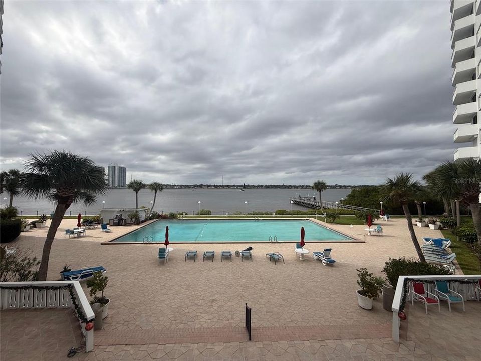 For Rent: $2,000 (2 beds, 2 baths, 1210 Square Feet)