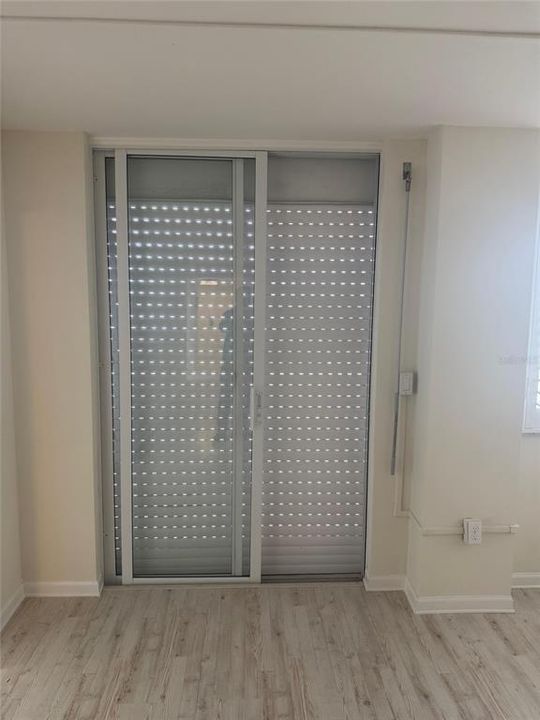 For Rent: $2,000 (2 beds, 2 baths, 1210 Square Feet)