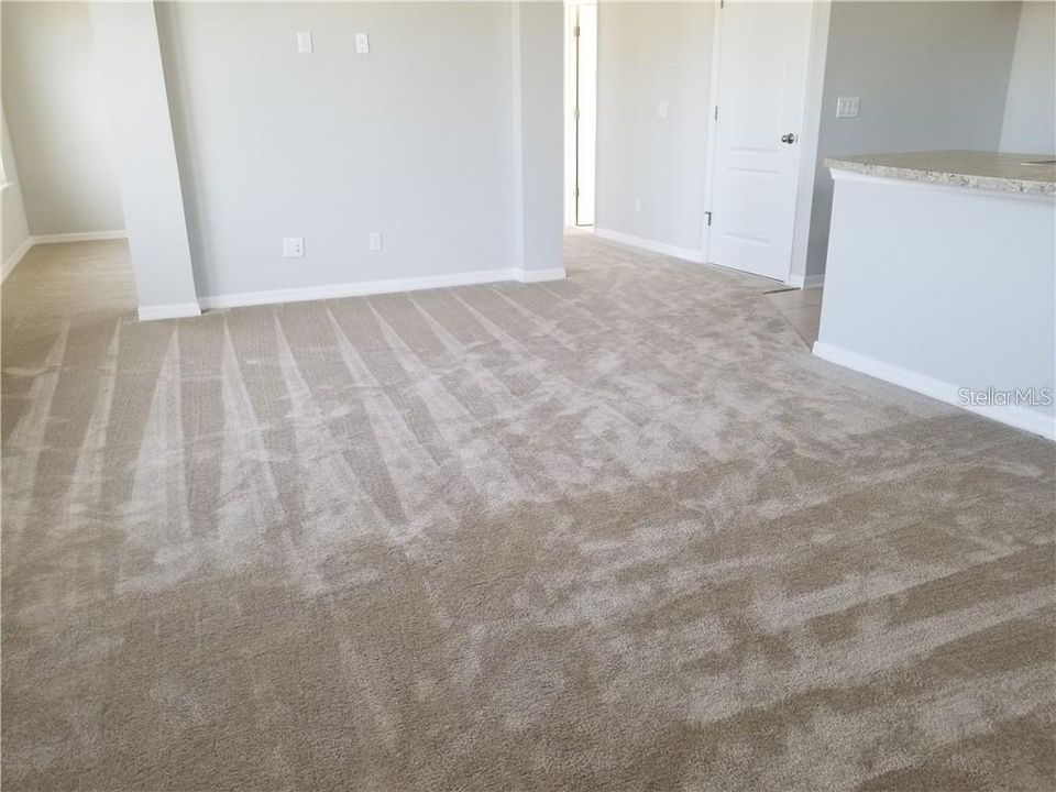 For Rent: $1,475 (1 beds, 1 baths, 550 Square Feet)