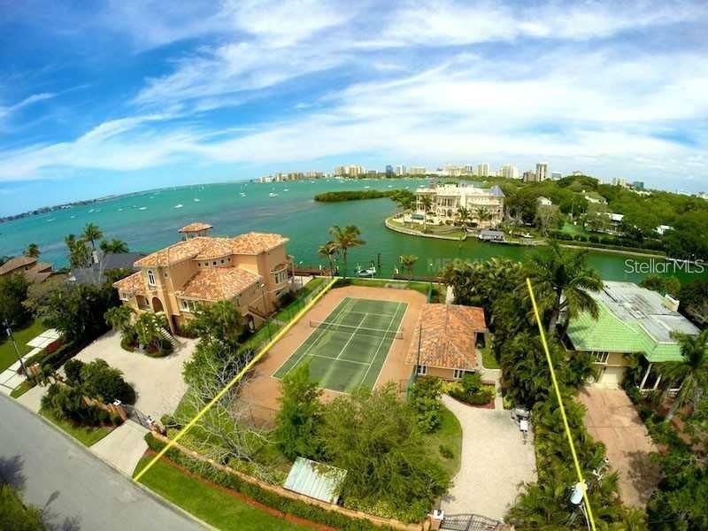 Recently Sold: $15,500,000 (5 beds, 5 baths, 6752 Square Feet)