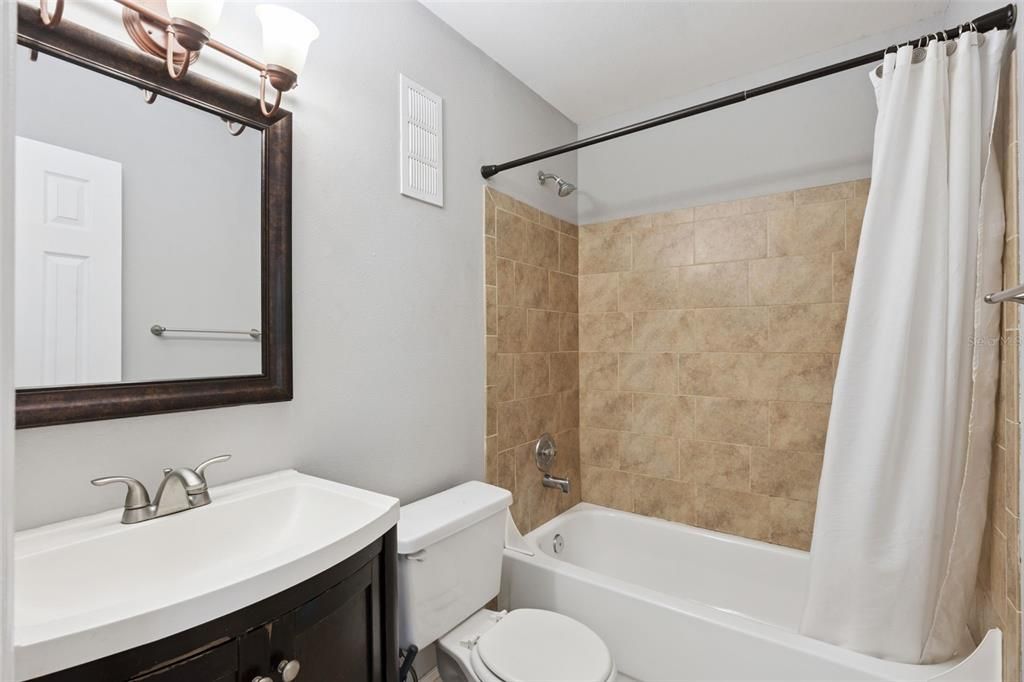 待售: $315,000 (3 贝兹, 3 浴室, 1499 平方英尺)