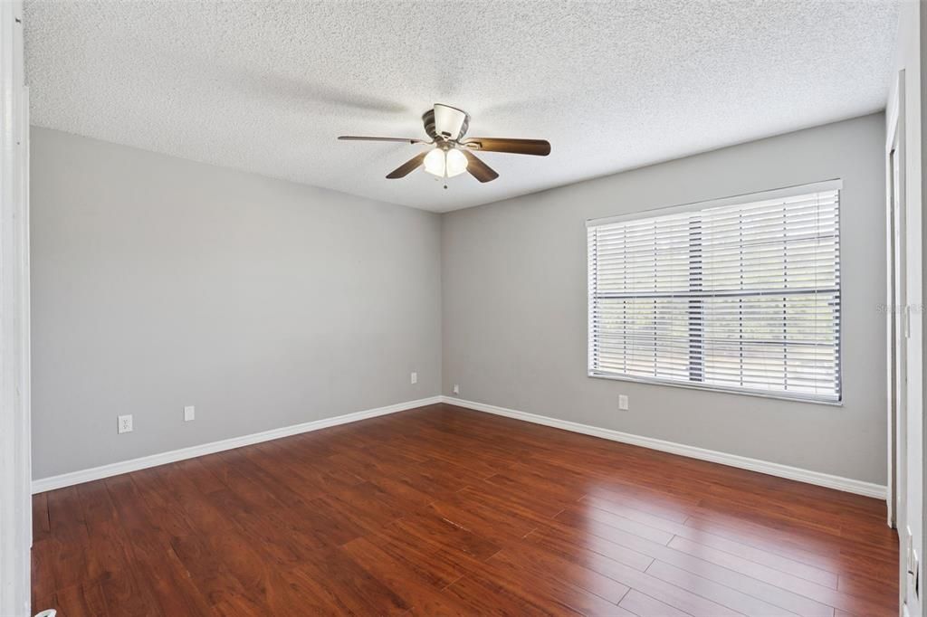 待售: $315,000 (3 贝兹, 3 浴室, 1499 平方英尺)