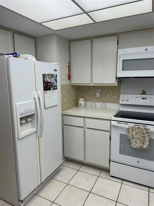 В аренду: $2,850 (1 спален, 1 ванн, 995 Квадратных фут)