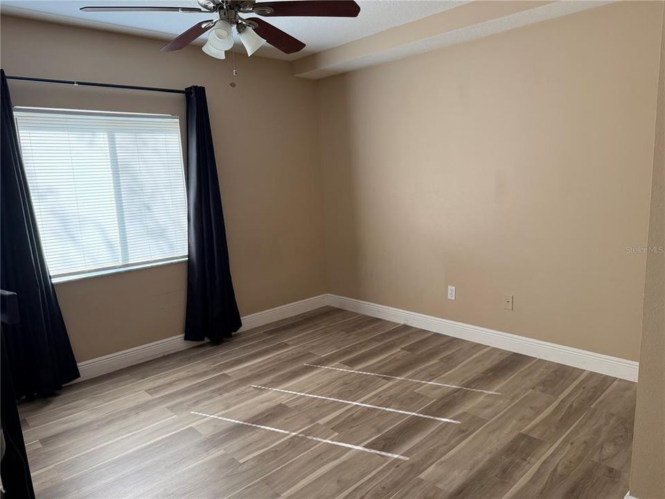 For Rent: $1,700 (3 beds, 2 baths, 1200 Square Feet)