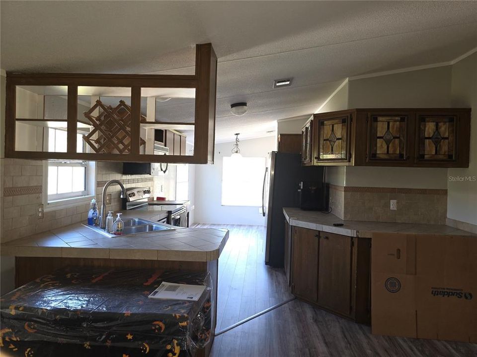 En Venta: $329,000 (3 camas, 2 baños, 1296 Pies cuadrados)