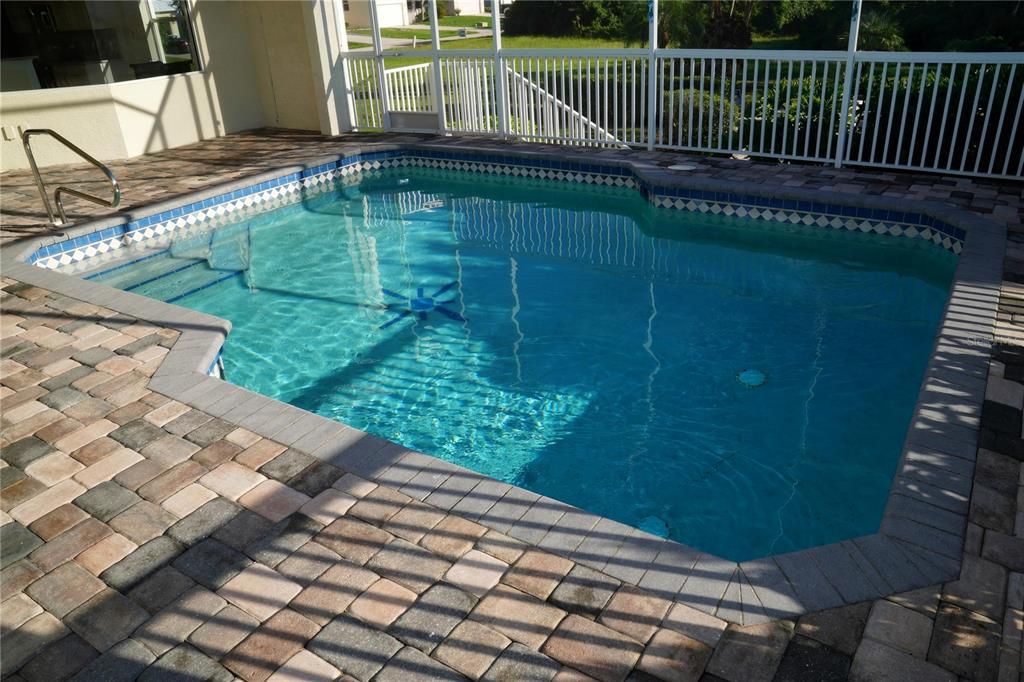 For Sale: $405,000 (3 beds, 2 baths, 1785 Square Feet)