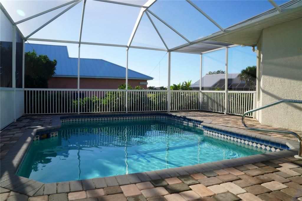 For Sale: $405,000 (3 beds, 2 baths, 1785 Square Feet)