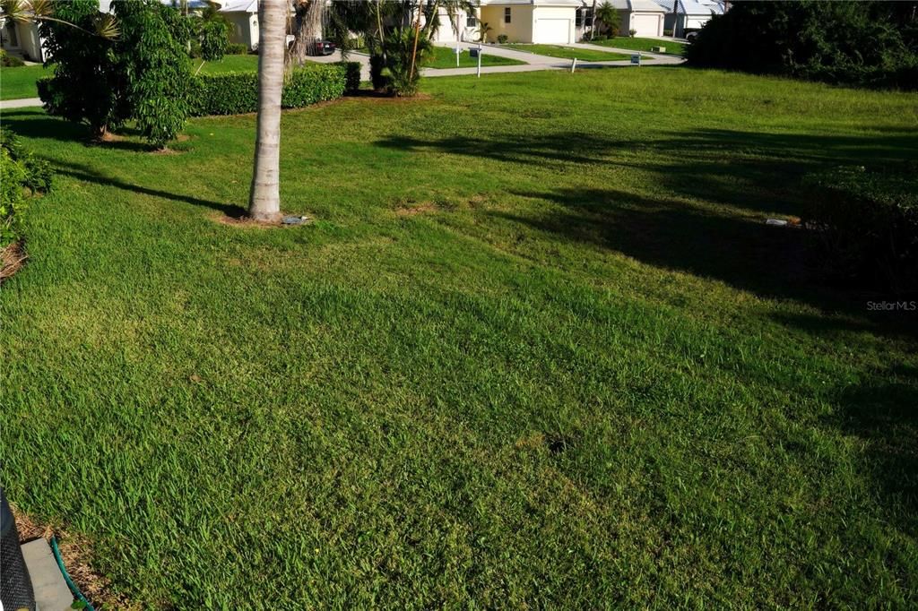 For Sale: $405,000 (3 beds, 2 baths, 1785 Square Feet)