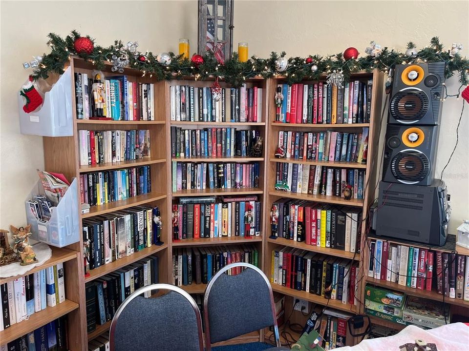 出租: $1,800 (1 贝兹, 1 浴室, 590 平方英尺)