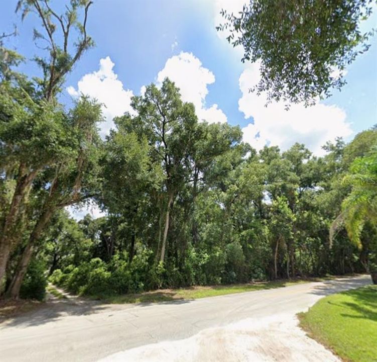 待售: $154,999 (1.62 acres)