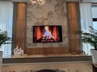 For Rent: $5,800 (2 beds, 2 baths, 1339 Square Feet)