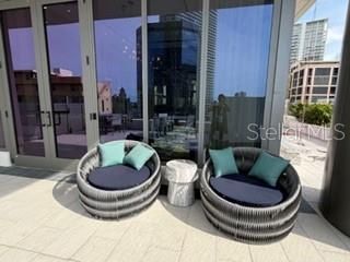 For Rent: $5,800 (2 beds, 2 baths, 1339 Square Feet)