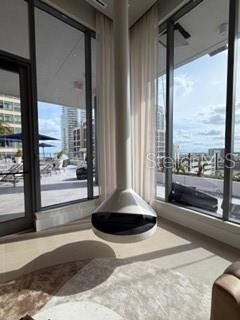 For Rent: $5,800 (2 beds, 2 baths, 1339 Square Feet)