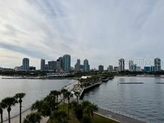 For Rent: $5,800 (2 beds, 2 baths, 1339 Square Feet)