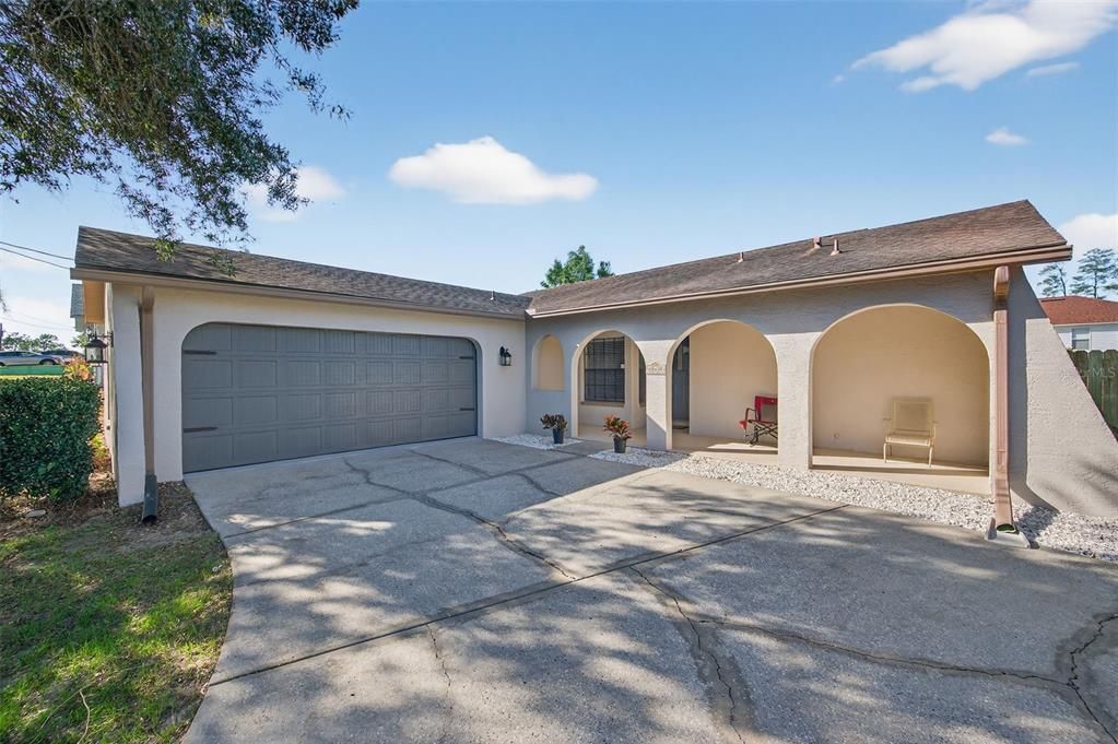 На продажу: $332,500 (3 спален, 2 ванн, 1672 Квадратных фут)