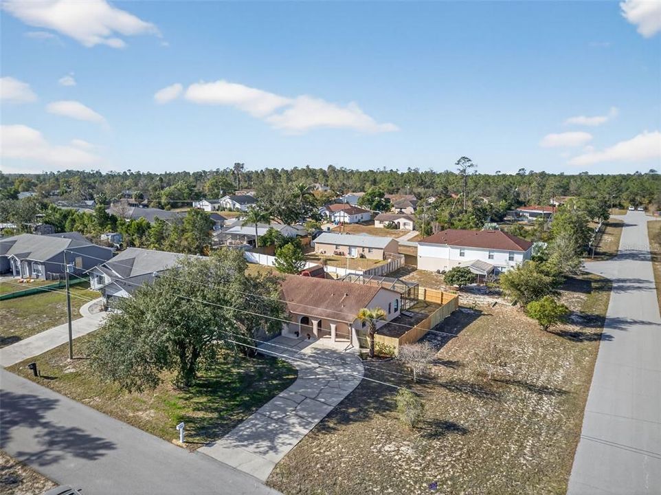 На продажу: $332,500 (3 спален, 2 ванн, 1672 Квадратных фут)