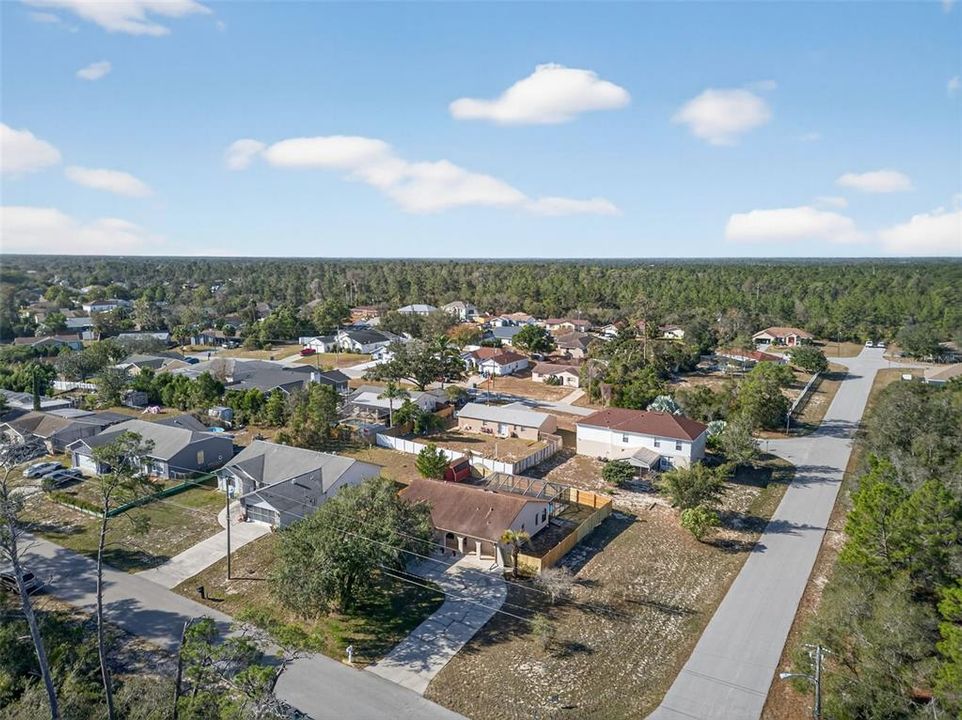 На продажу: $332,500 (3 спален, 2 ванн, 1672 Квадратных фут)