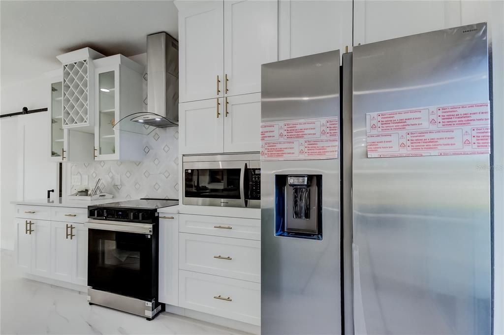 На продажу: $650,000 (3 спален, 2 ванн, 2427 Квадратных фут)