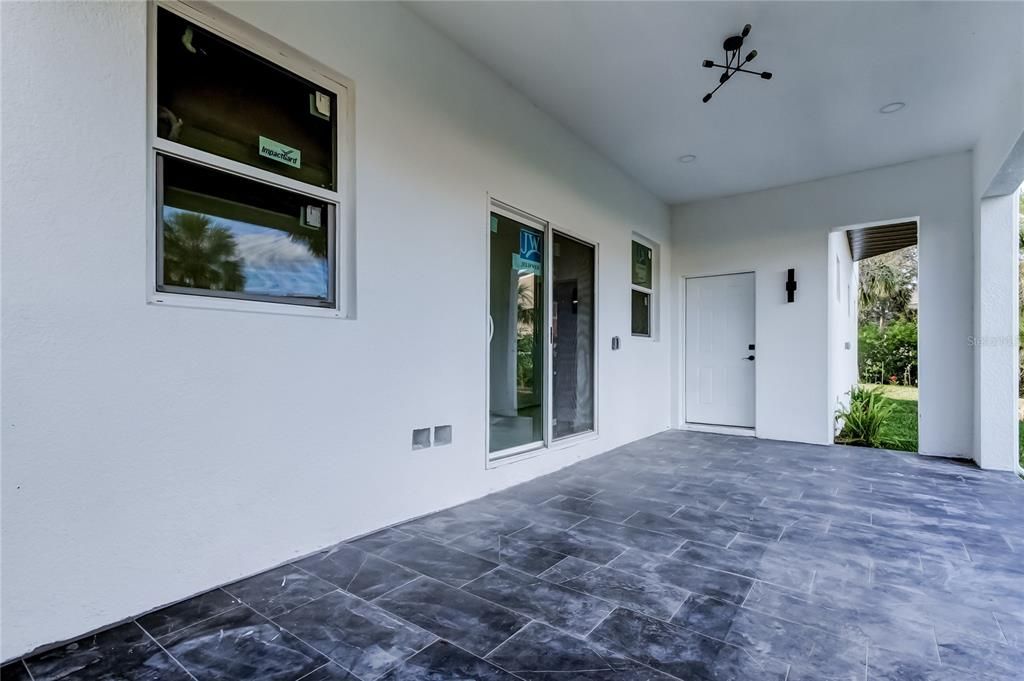 На продажу: $650,000 (3 спален, 2 ванн, 2427 Квадратных фут)