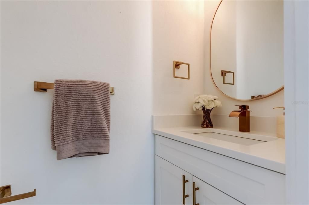 На продажу: $650,000 (3 спален, 2 ванн, 2427 Квадратных фут)