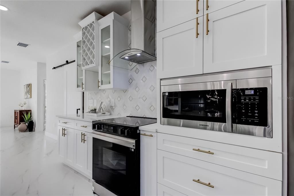 На продажу: $650,000 (3 спален, 2 ванн, 2427 Квадратных фут)