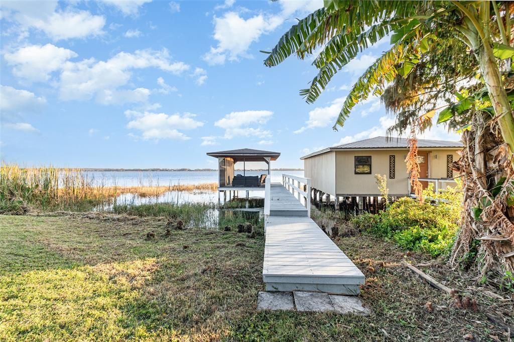 En Venta: $744,900 (3 camas, 4 baños, 2660 Pies cuadrados)