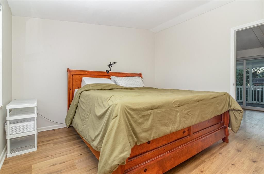 En Venta: $744,900 (3 camas, 4 baños, 2660 Pies cuadrados)