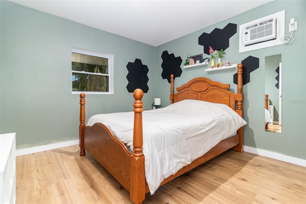 En Venta: $744,900 (3 camas, 4 baños, 2660 Pies cuadrados)