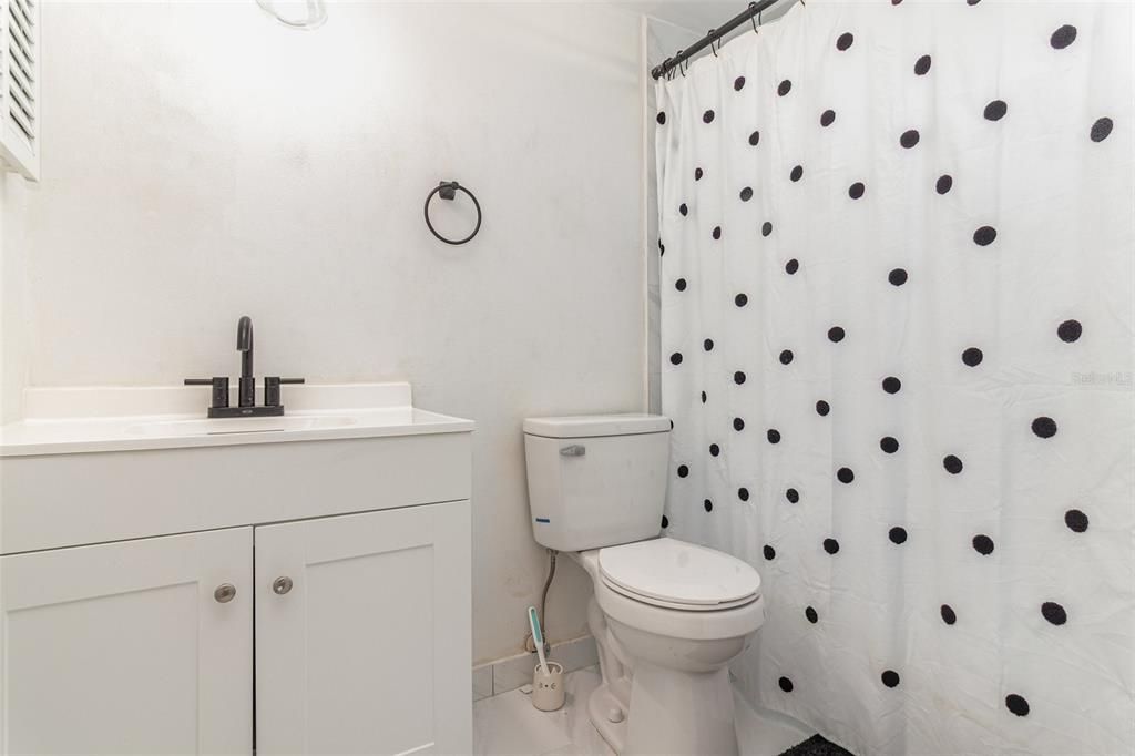 En Venta: $744,900 (3 camas, 4 baños, 2660 Pies cuadrados)