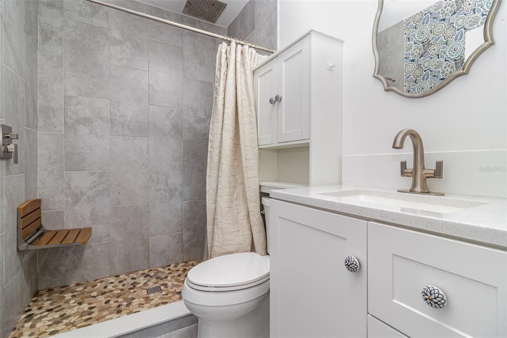 En Venta: $744,900 (3 camas, 4 baños, 2660 Pies cuadrados)