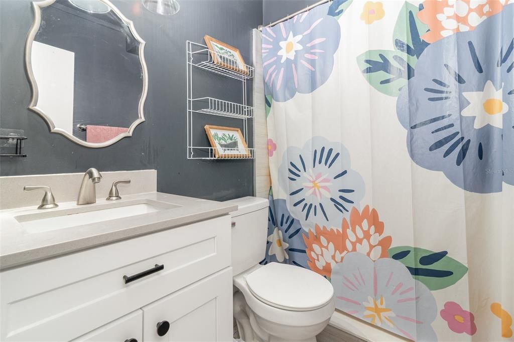 En Venta: $744,900 (3 camas, 4 baños, 2660 Pies cuadrados)