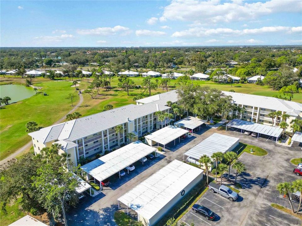 For Sale: $225,000 (2 beds, 2 baths, 1002 Square Feet)