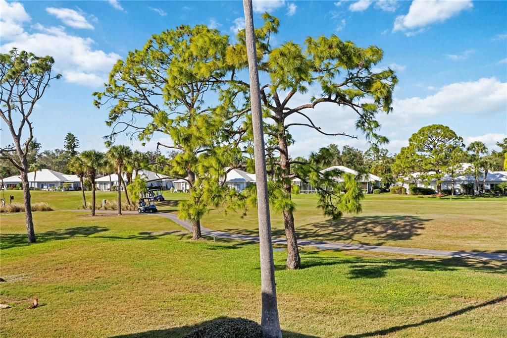 For Sale: $225,000 (2 beds, 2 baths, 1002 Square Feet)