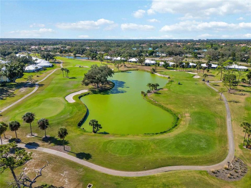 For Sale: $225,000 (2 beds, 2 baths, 1002 Square Feet)