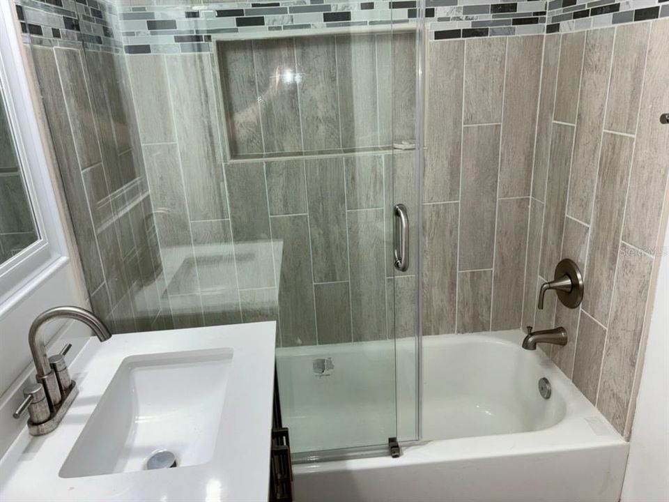 待售: $475,000 (4 贝兹, 2 浴室, 1581 平方英尺)