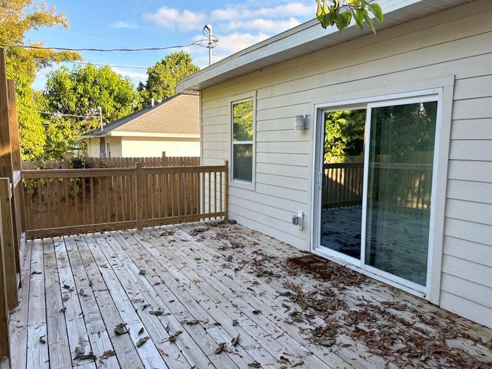 待售: $475,000 (4 贝兹, 2 浴室, 1581 平方英尺)