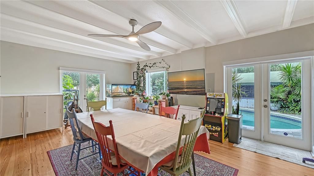 For Sale: $1,595,888 (4 beds, 3 baths, 2889 Square Feet)