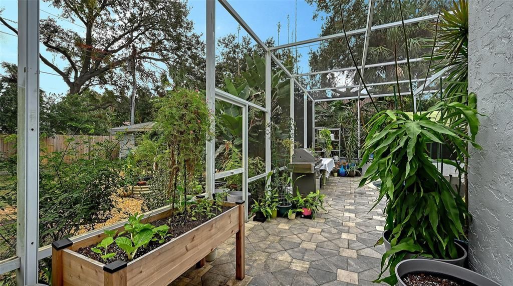 For Sale: $1,595,888 (4 beds, 3 baths, 2889 Square Feet)