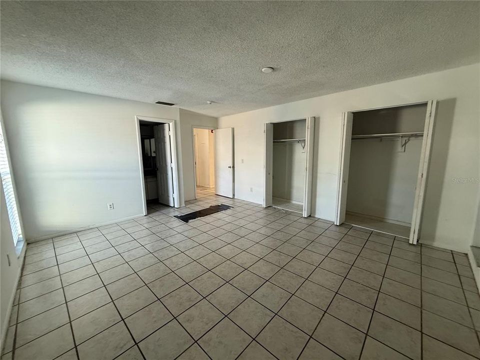 待售: $399,999 (3 贝兹, 3 浴室, 2300 平方英尺)