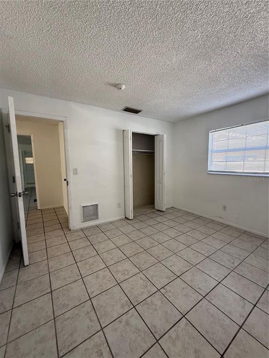 待售: $399,999 (3 贝兹, 3 浴室, 2300 平方英尺)