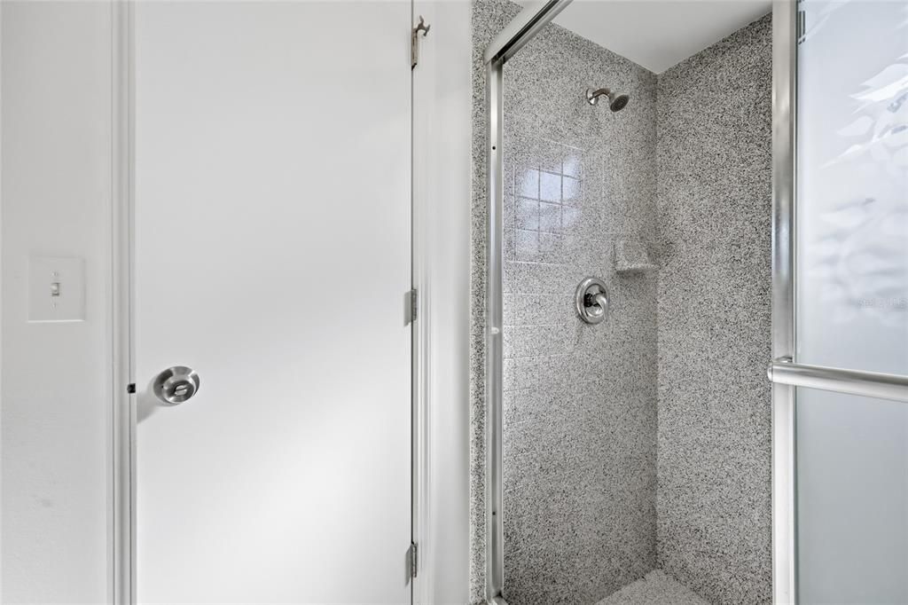 待售: $375,000 (3 贝兹, 2 浴室, 1530 平方英尺)